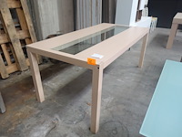 Tafel met glas - afbeelding 2 van  3