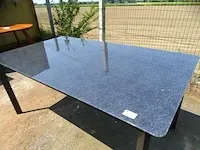 Tafel met glazenblad - afbeelding 2 van  3