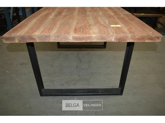 Tafel met ijzeren onderstel + houten blad l 180cm x b 100cm h 0,81cm - afbeelding 5 van  5