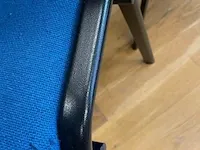 Tafel met stoelen - afbeelding 6 van  6
