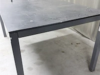Tafel metaal (niet demonteerbaar) 140cm x 80cm - afbeelding 1 van  4