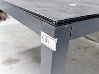 Tafel metaal (niet demonteerbaar) 140cm x 80cm - afbeelding 2 van  4