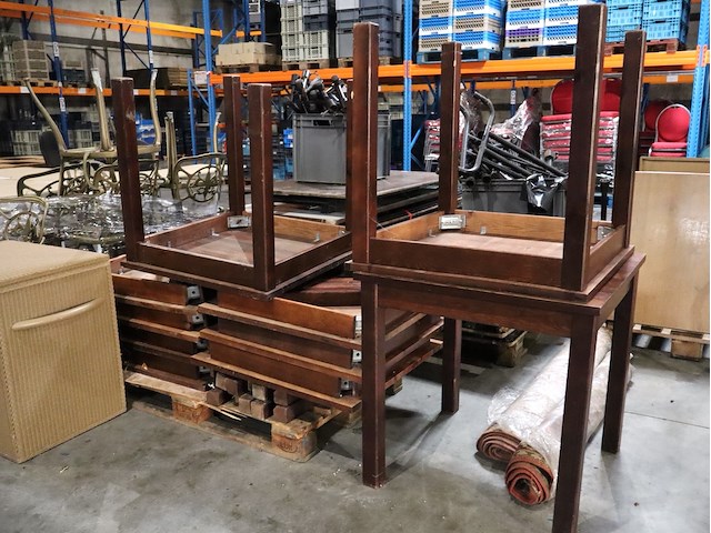 Tafel (plm 9) - afbeelding 1 van  4