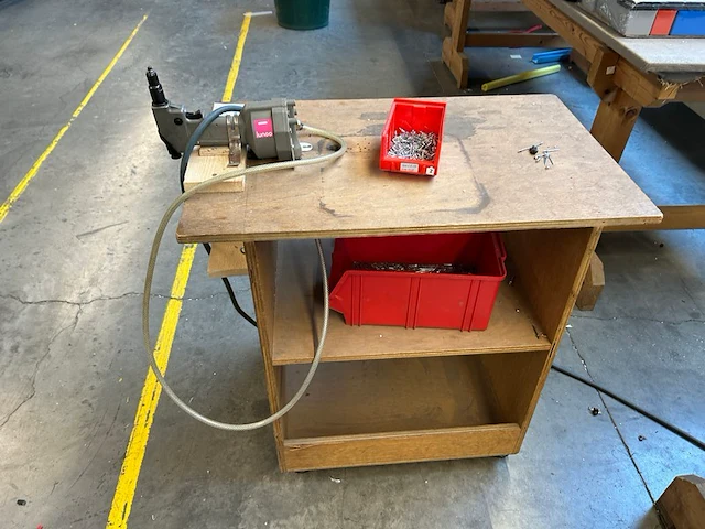 Tafel, popnageltang - afbeelding 1 van  5