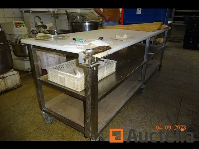 Tafel roestvrij staal - afbeelding 2 van  3