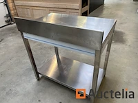 Tafel voorbereiding roestvrij staal - afbeelding 4 van  4