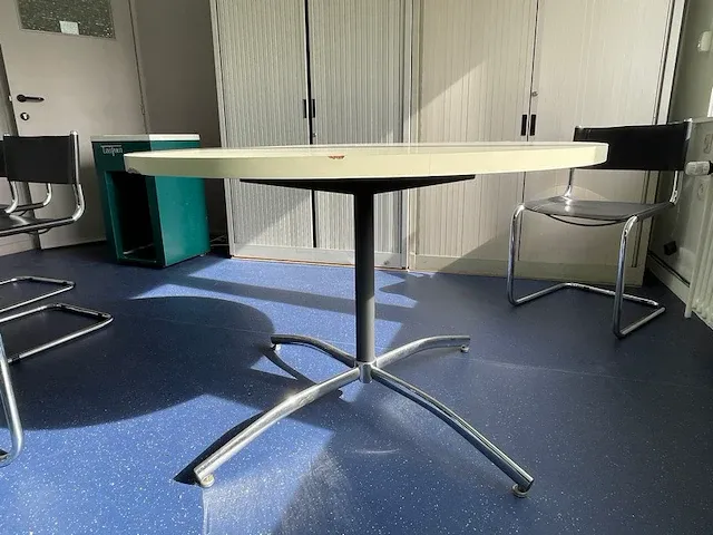 Tafel - afbeelding 1 van  2