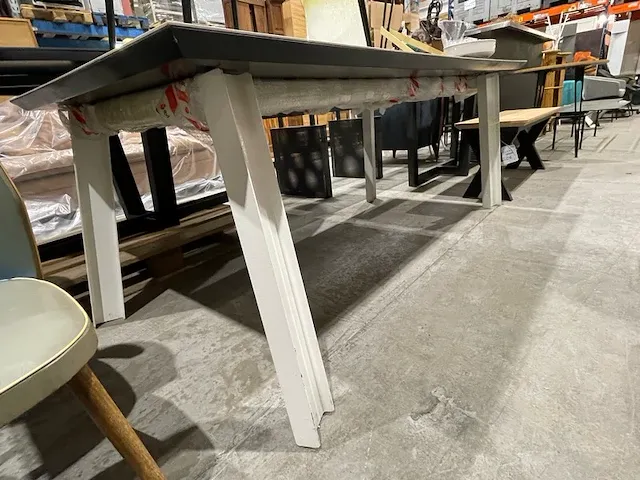 Tafel - afbeelding 1 van  4