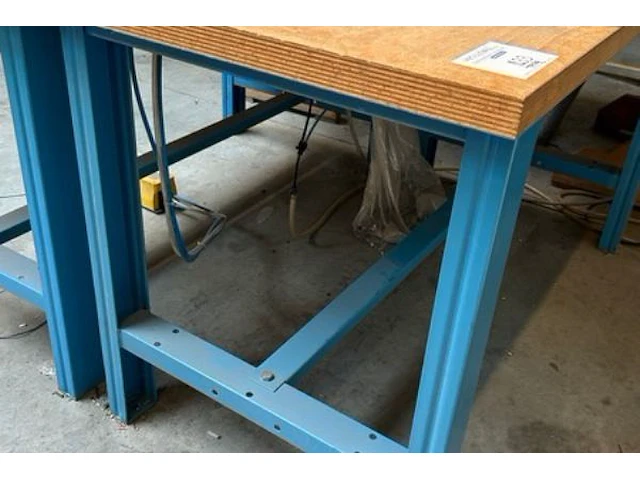 Tafel - afbeelding 2 van  3