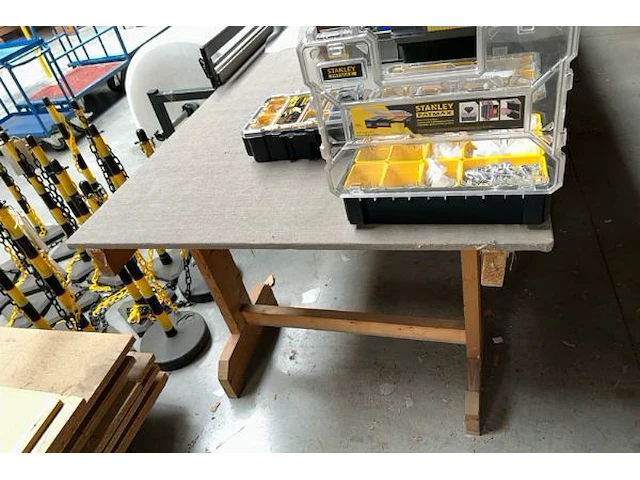Tafel - afbeelding 2 van  4
