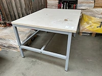 Tafel - afbeelding 1 van  4