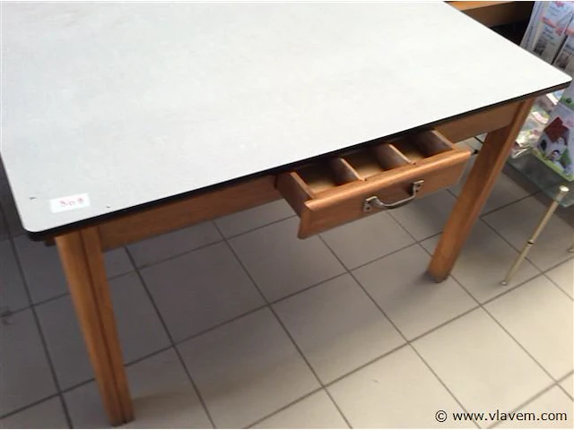 Tafel - afbeelding 3 van  3
