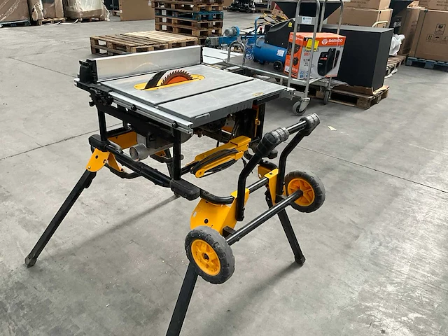 Tafelcirkelzaagmachine dewalt - afbeelding 2 van  15
