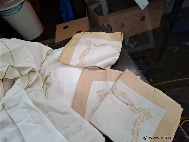 Tafelkleed - afbeelding 6 van  6