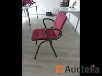 Tafels, stoelen, flip chart - afbeelding 4 van  12