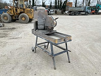 Tafelslijpmachine op voet - afbeelding 8 van  14