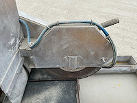 Tafelslijpmachine op voet - afbeelding 12 van  14