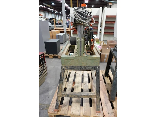 Tafelzaagmachine dewalt - afbeelding 4 van  7