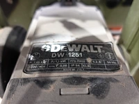 Tafelzaagmachine dewalt - afbeelding 5 van  7
