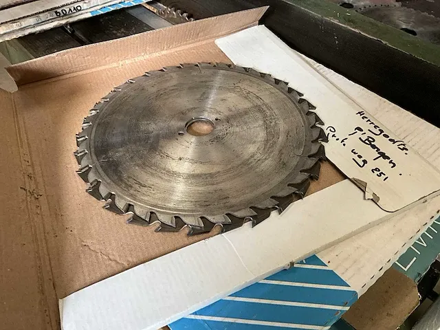 Tafelzaagmachine magic rf - afbeelding 11 van  16