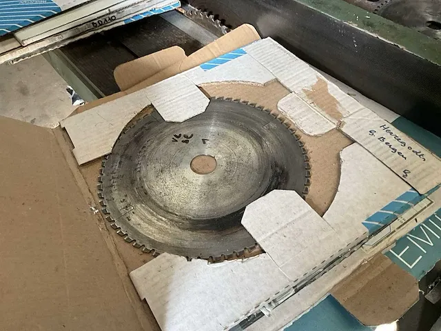 Tafelzaagmachine magic rf - afbeelding 13 van  16