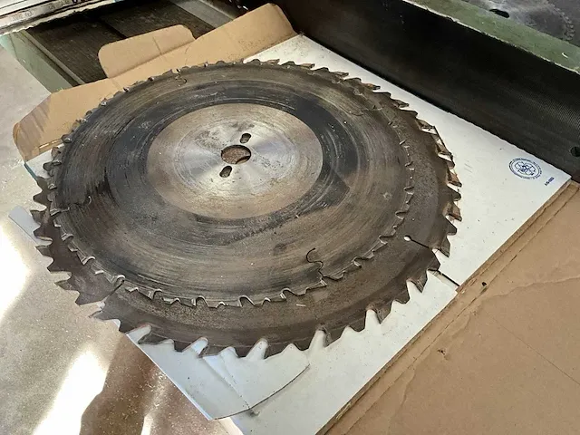 Tafelzaagmachine magic rf - afbeelding 15 van  16