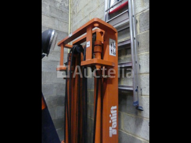 Tailift fd 25 vorkheftruck - afbeelding 15 van  15