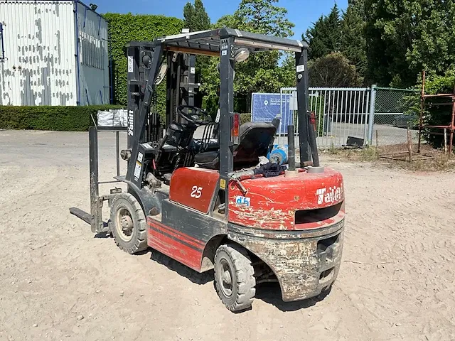 Tailift vorkheftruck - afbeelding 7 van  12