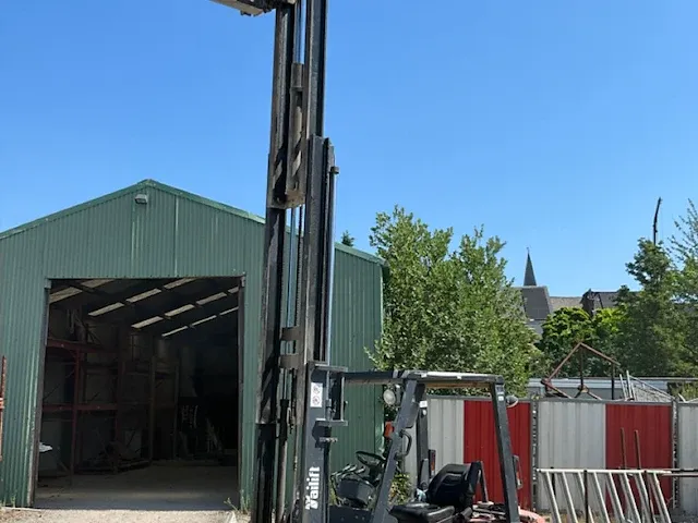 Tailift vorkheftruck - afbeelding 12 van  12