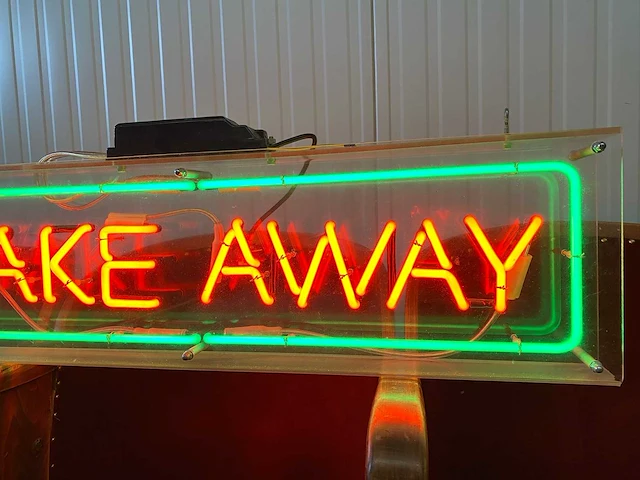 Take away - neon verlichting - afbeelding 3 van  4