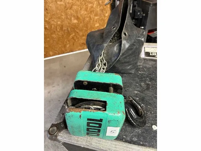 Takel 1 ton - afbeelding 1 van  1