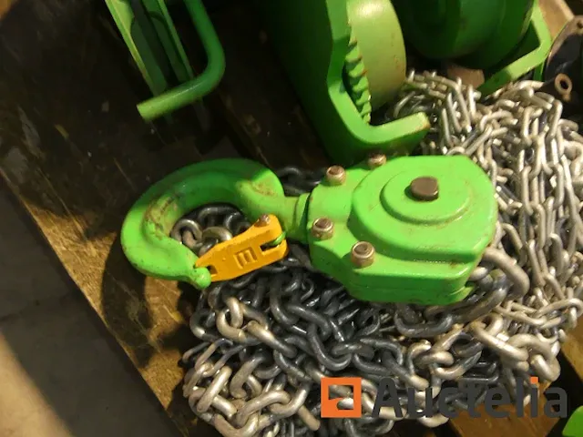 Takel keten en zijn roltafel - afbeelding 3 van  5
