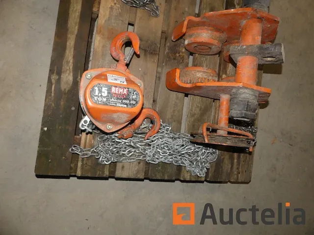 Takel keten en zijn roltafel - afbeelding 1 van  5