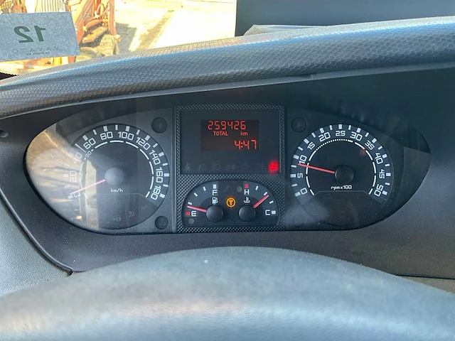 Takelwagen iveco daily 65c/d - afbeelding 9 van  35