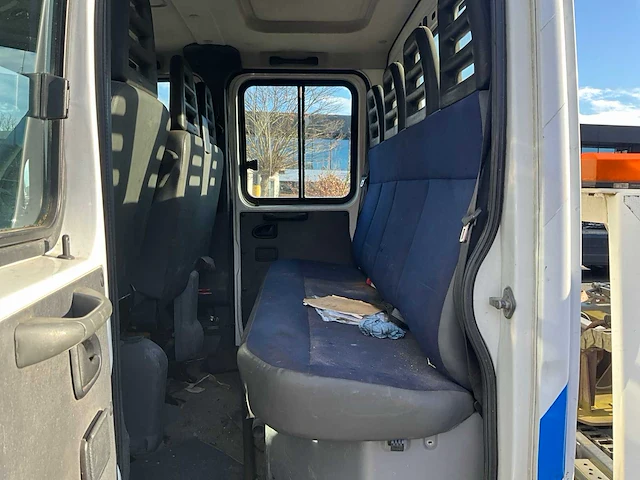 Takelwagen iveco daily 65c/d - afbeelding 14 van  35