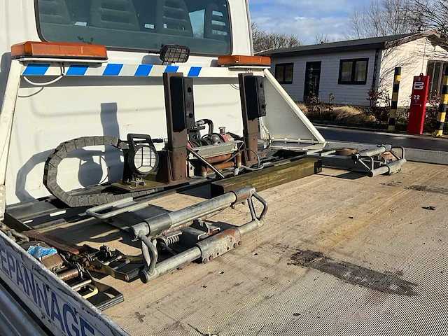 Takelwagen iveco daily 65c/d - afbeelding 32 van  35