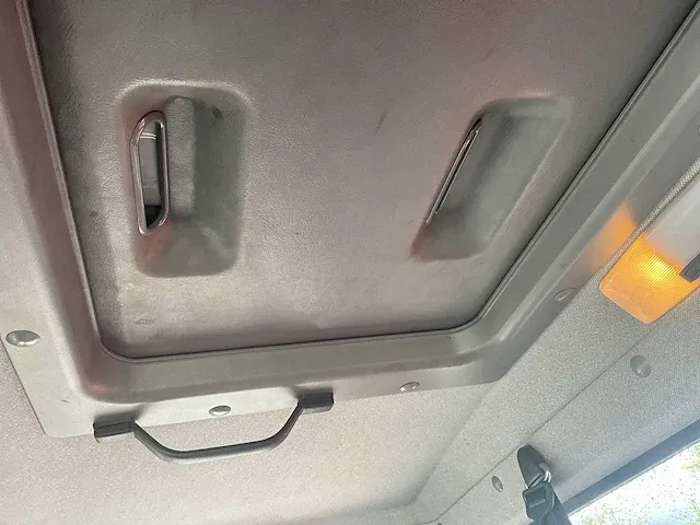 Takelwagen mercedes ecoliner met schuifplateau en laadkraan - 1997 - afbeelding 13 van  35