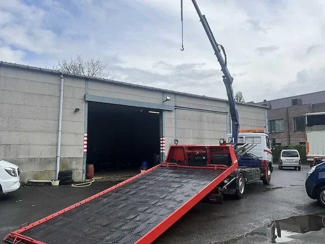 Takelwagen mercedes ecoliner met schuifplateau en laadkraan - 1997 - afbeelding 23 van  35