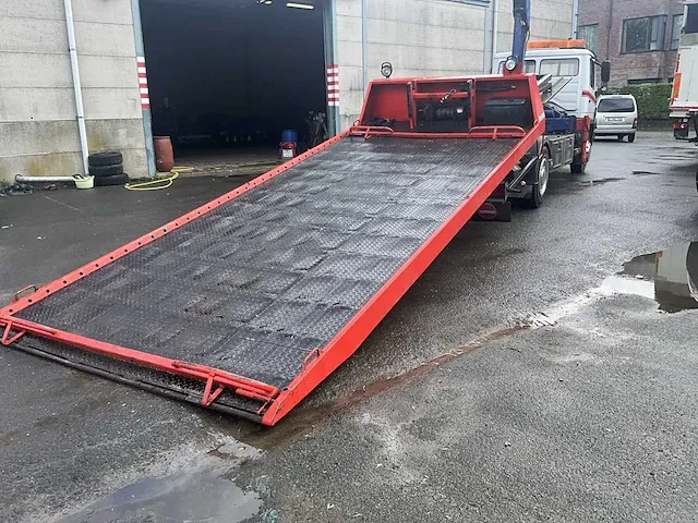 Takelwagen mercedes ecoliner met schuifplateau en laadkraan - 1997 - afbeelding 31 van  35