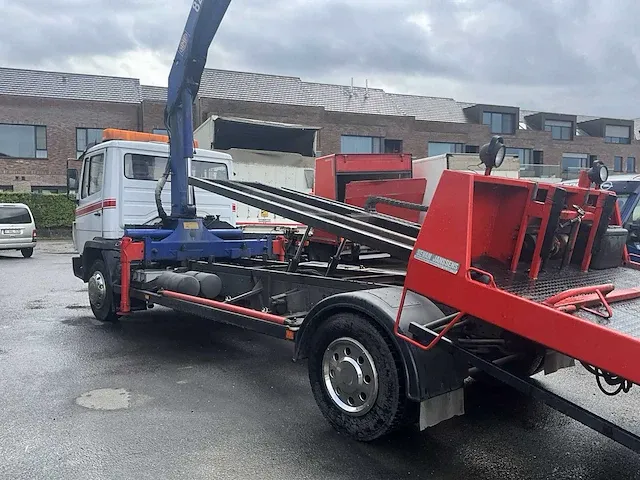 Takelwagen mercedes ecoliner met schuifplateau en laadkraan - 1997 - afbeelding 33 van  35