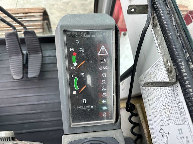 Takeuchi - 2007 - tb175 - midigraafmachine - afbeelding 30 van  41