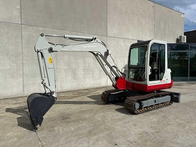 Takeuchi - 2010 - tb150c - midigraafmachine - afbeelding 1 van  32