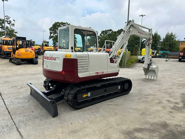 Takeuchi - 2011 - tb175c - midigraafmachine - afbeelding 34 van  41
