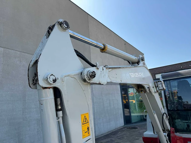 Takeuchi - tb150c - midigraafmachine - afbeelding 41 van  41