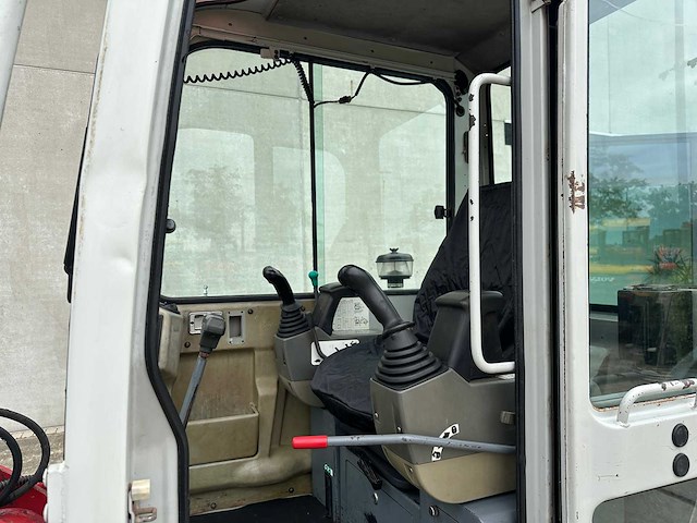 Takeuchi - tb160c - midigraafmachine - afbeelding 24 van  38