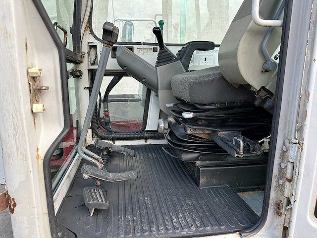 Takeuchi - tb175 - midigraafmachine - afbeelding 26 van  37