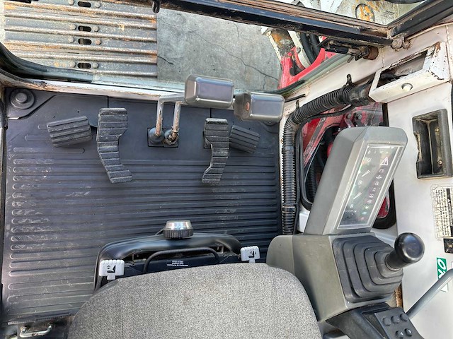 Takeuchi - tb175 - midigraafmachine - afbeelding 29 van  37