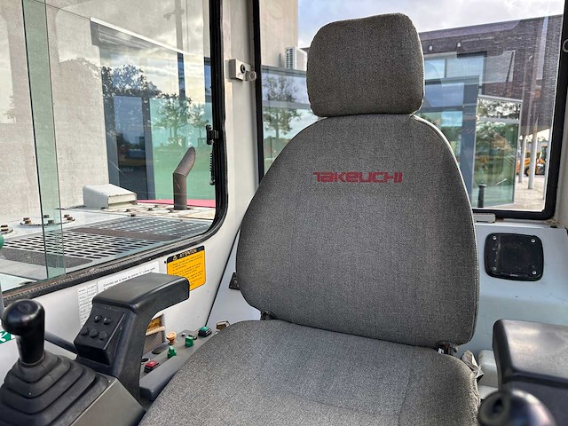 Takeuchi - tb175 - midigraafmachine - afbeelding 30 van  37