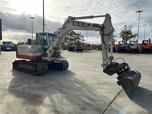 Takeuchi - tb175 - midigraafmachine - afbeelding 23 van  37