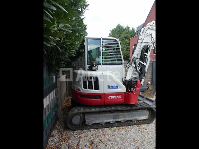 Takeuchi minigraafmachine tb257fr - afbeelding 2 van  37